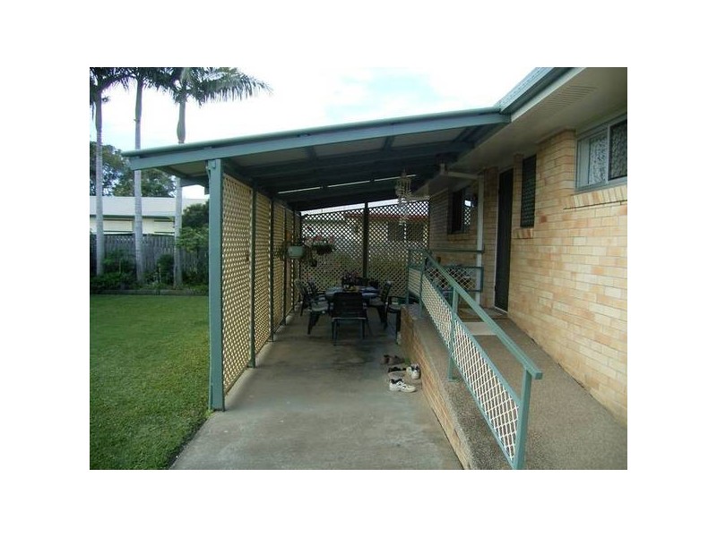 Avenell Heights QLD 4670