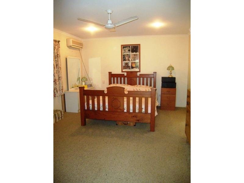 2 Pacific Crt, Bargara QLD 4670