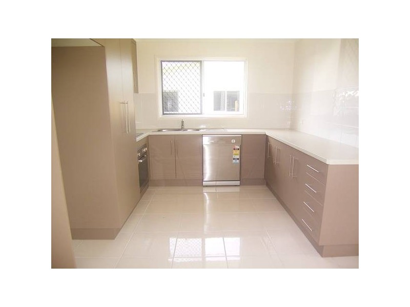 35 Blain St, Bargara QLD 4670