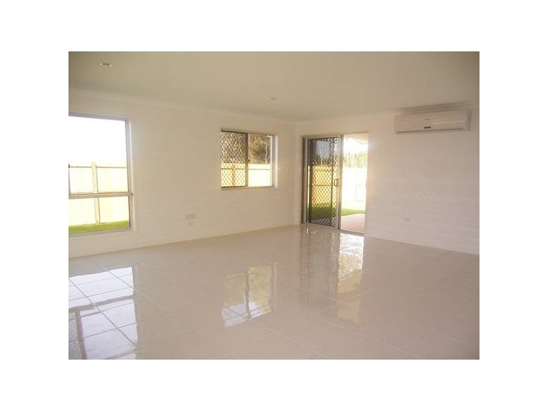 35 Blain St, Bargara QLD 4670