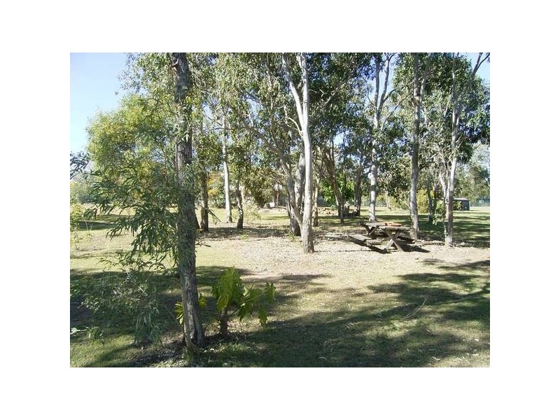 Innes Park QLD 4670