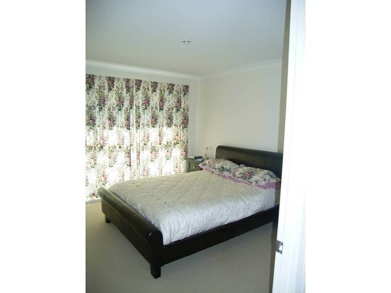 22 Toppers Dr, Coral Cove QLD 4670