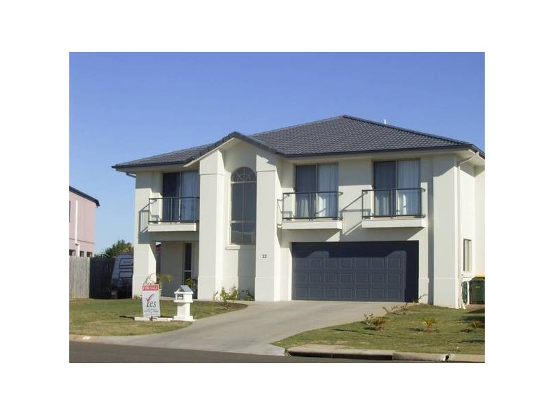 22 Toppers Dr, Coral Cove QLD 4670