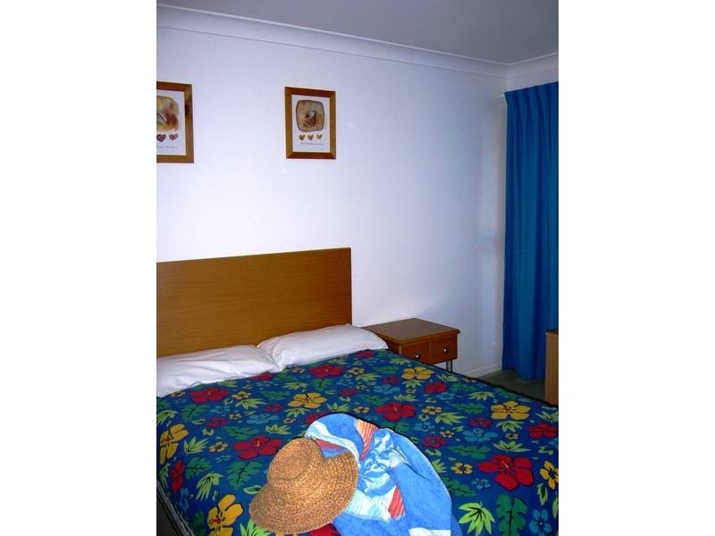 37 & 38 Pebble Beach Dr, Coral Cove QLD 4670