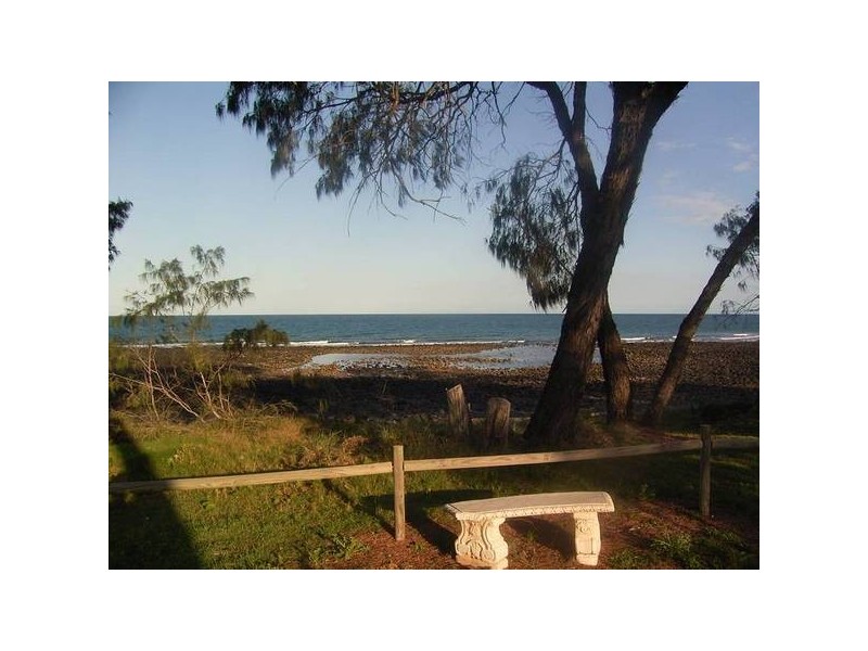 37 & 38 Pebble Beach Dr, Coral Cove QLD 4670