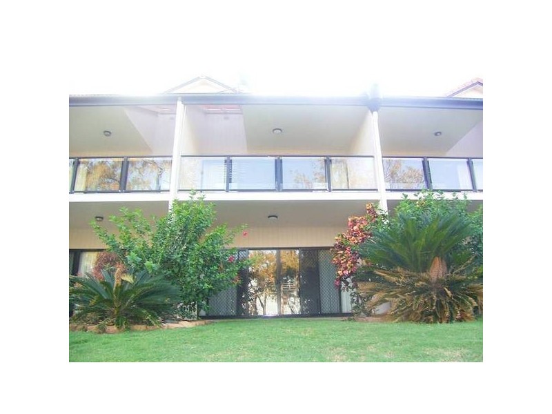 37 & 38 Pebble Beach Dr, Coral Cove QLD 4670