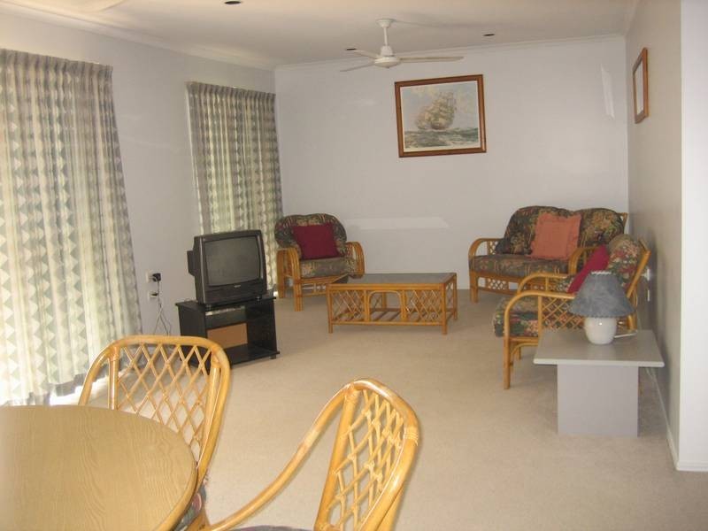 20/1 Waimarie, Bargara QLD 4670