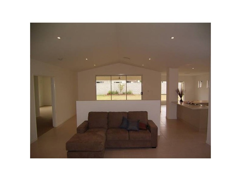 14 Parkside Pde, Bargara QLD 4670