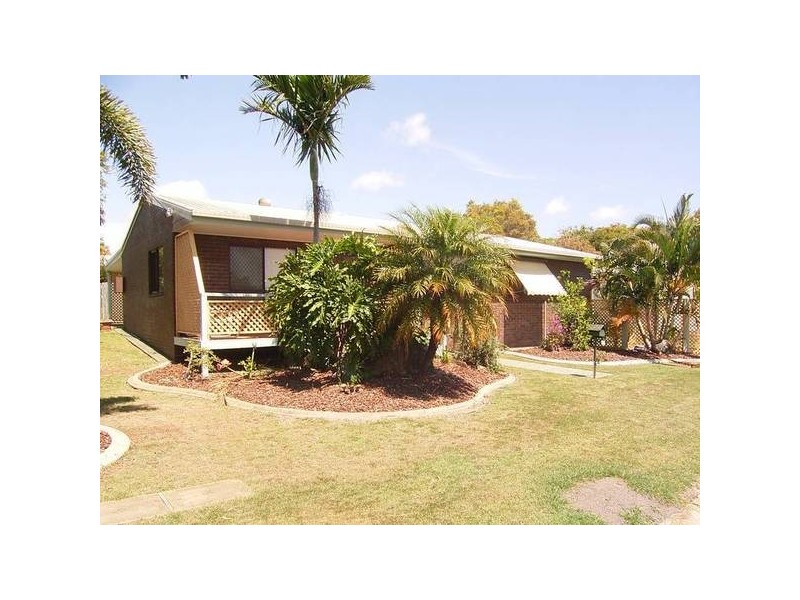 15 Davidson St, Bargara QLD 4670