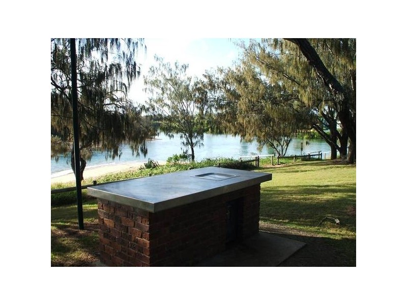 Coral Cove QLD 4670