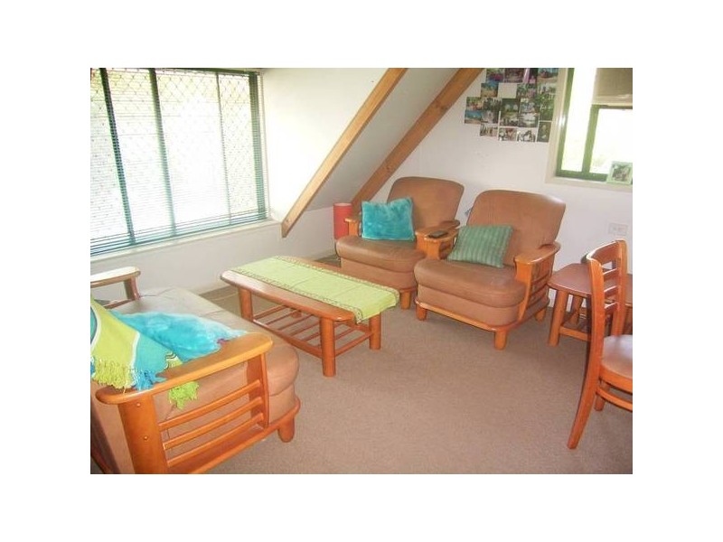 32 Holland Street, Bargara QLD 4670