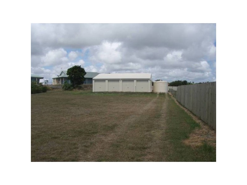 10 Francis Place, Innes Park QLD 4670