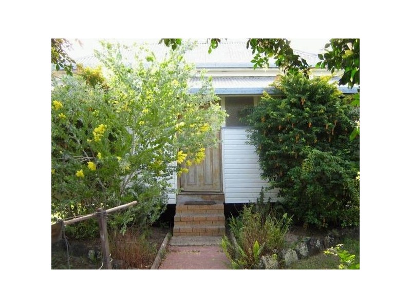 11a FE Walker Street, Bundaberg QLD 4670