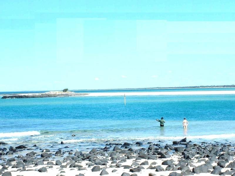 Elliott Heads QLD 4670