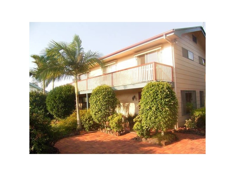 10 Tanner Street, Bargara QLD 4670