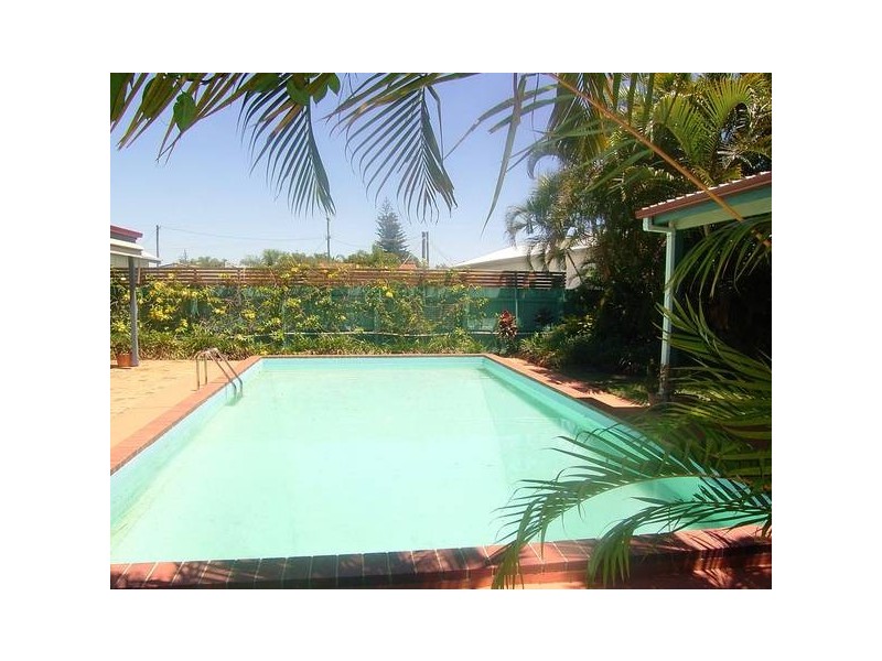 10 Tanner Street, Bargara QLD 4670