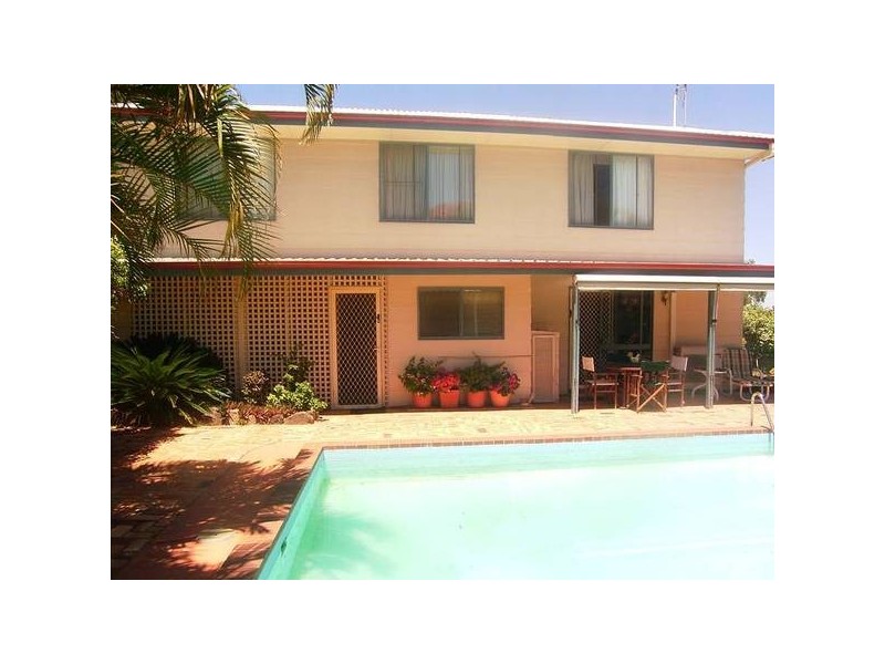 10 Tanner Street, Bargara QLD 4670
