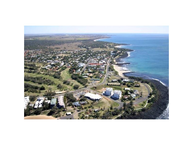 10 Tanner Street, Bargara QLD 4670