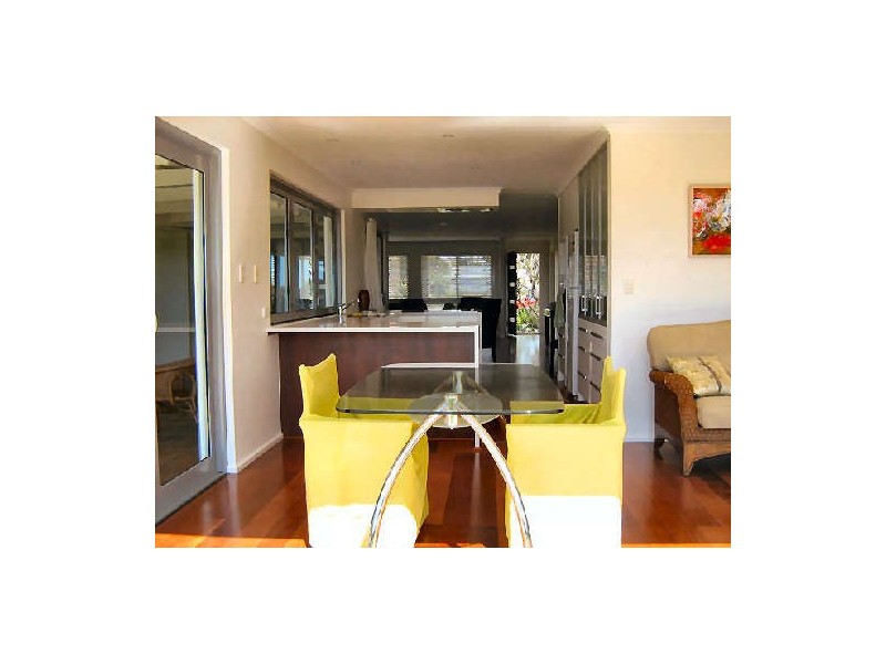 11 Palm St, Innes Park QLD 4670