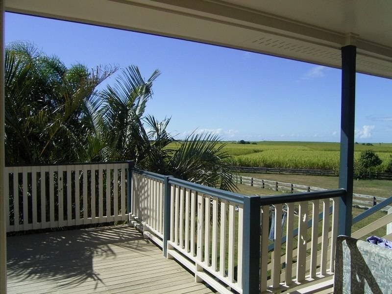 369 Windermere Rd, Qunaba QLD 4670