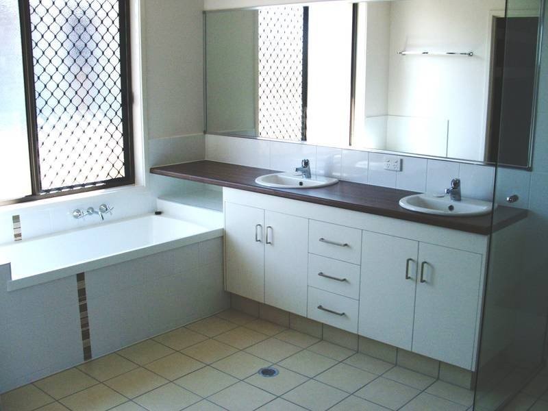 7 Fierro Dr, Bargara QLD 4670