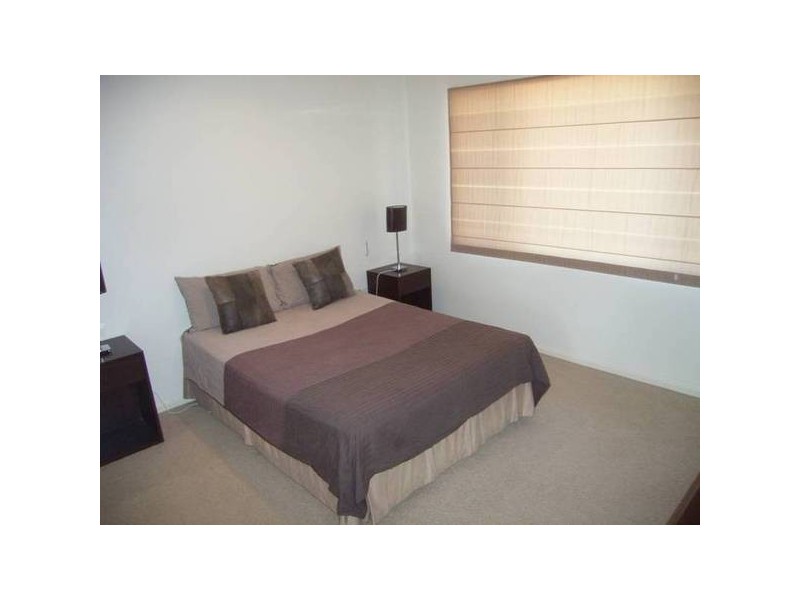 40 Avenell St, Avenell Heights QLD 4670
