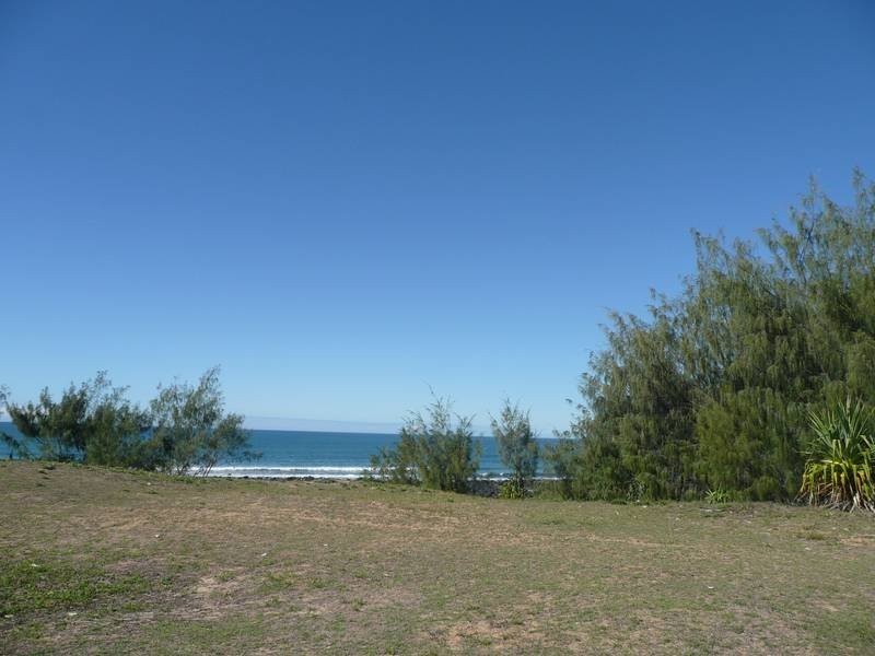 10 Solander St, Bargara QLD 4670