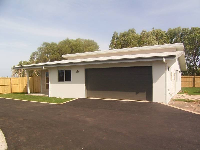 35 Blain St, Bargara QLD 4670