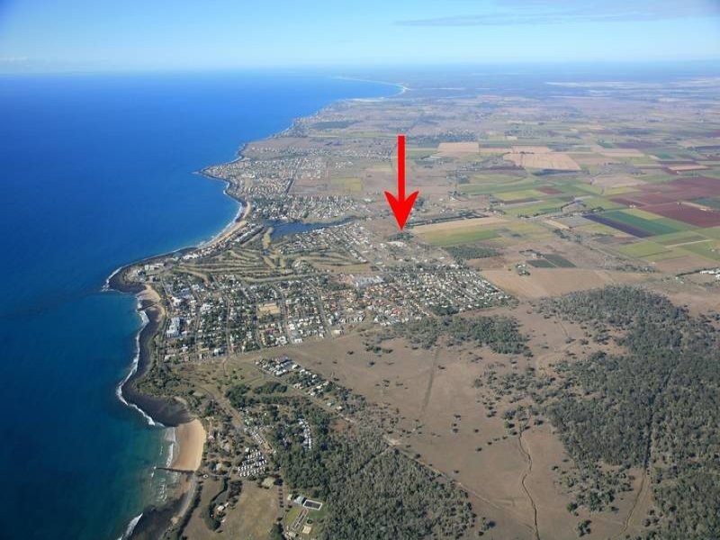 35 Blain St, Bargara QLD 4670