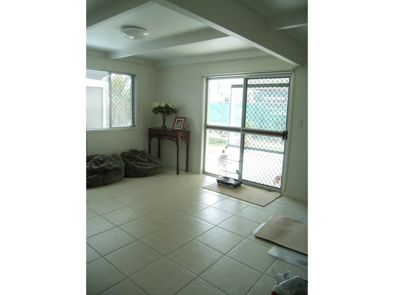 2/50 See St, Bargara QLD 4670