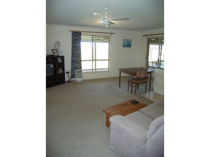 37 Spinnaker Blvd, Innes Park QLD 4670