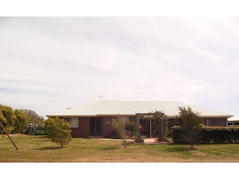 46 Sea Park Road, Burnett Heads QLD 4670