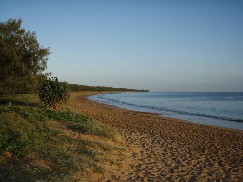 7 Cove Street, Burnett Heads QLD 4670