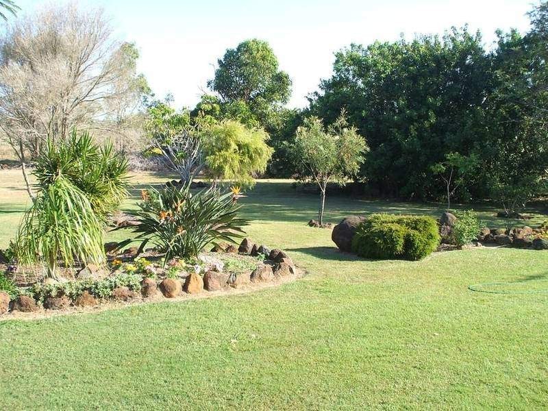 66 Innes Park Rd, Innes Park QLD 4670