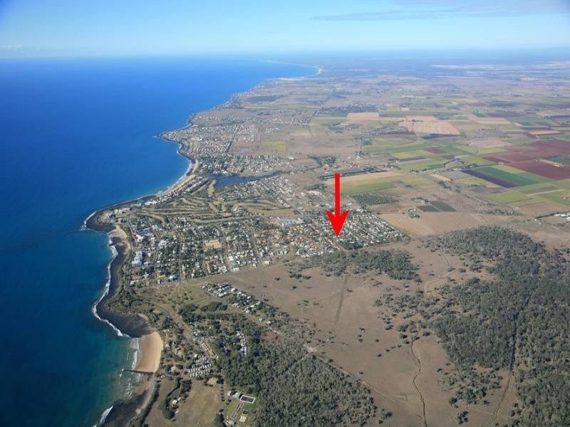 15 Davidson St, Bargara QLD 4670