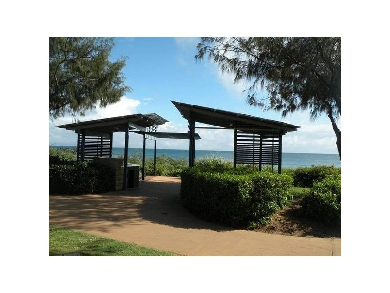 5/43 Esplanade, Bargara QLD 4670