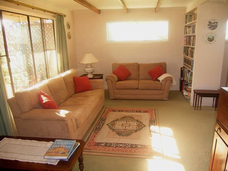 10 Tanner Street, Bargara QLD 4670