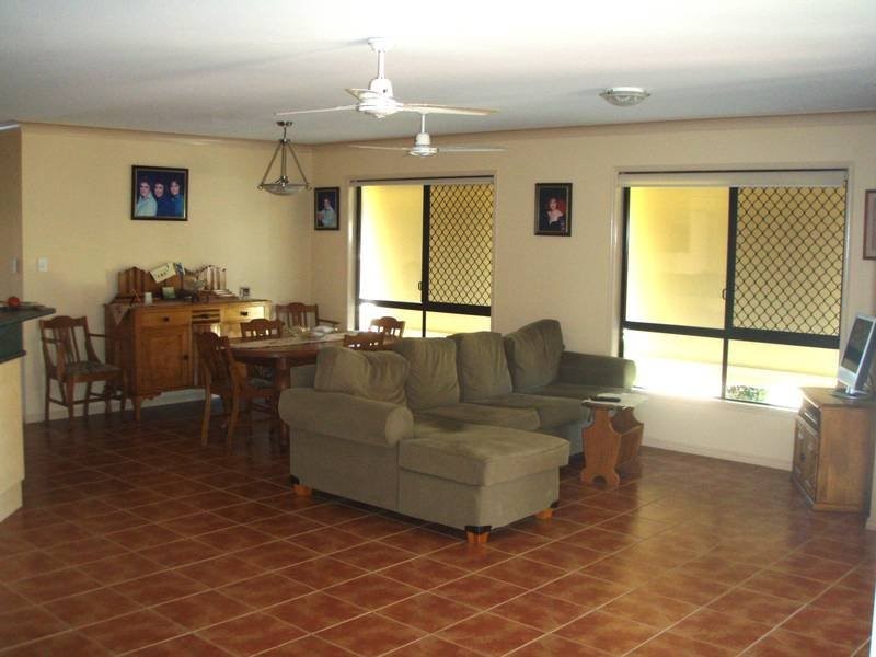 4 Shari Court, Bargara QLD 4670