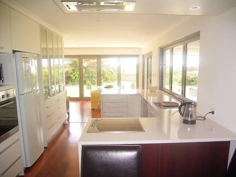 11 Palm St, Innes Park QLD 4670