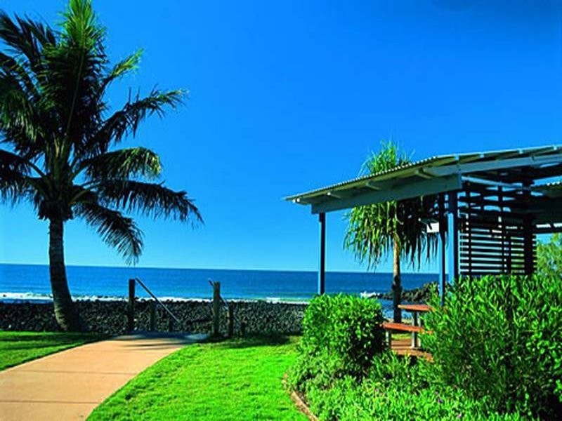 13 Holland Street, Bargara QLD 4670