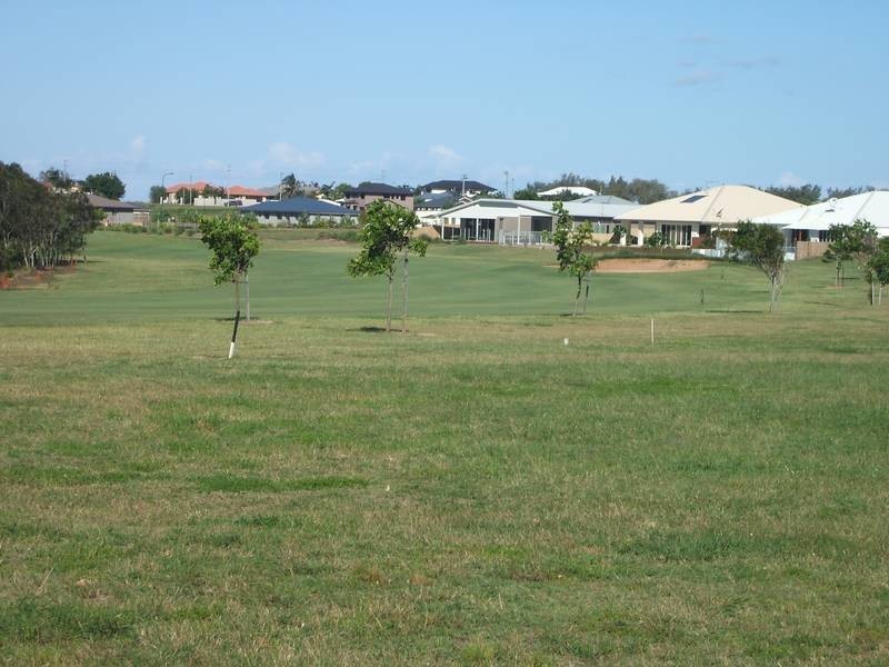 9 Betty Close, Coral Cove QLD 4670