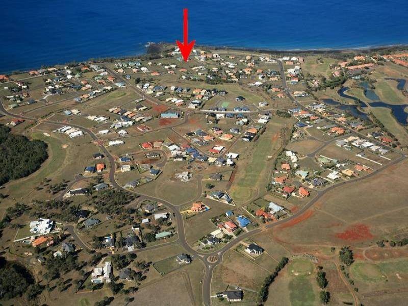 18 Mokera Street, Coral Cove QLD 4670