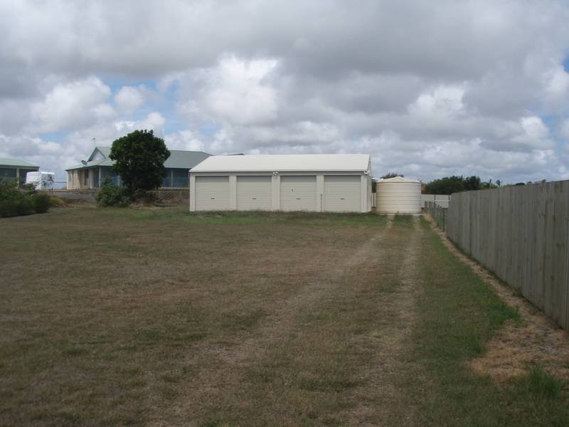 10 Francis Place, Innes Park QLD 4670