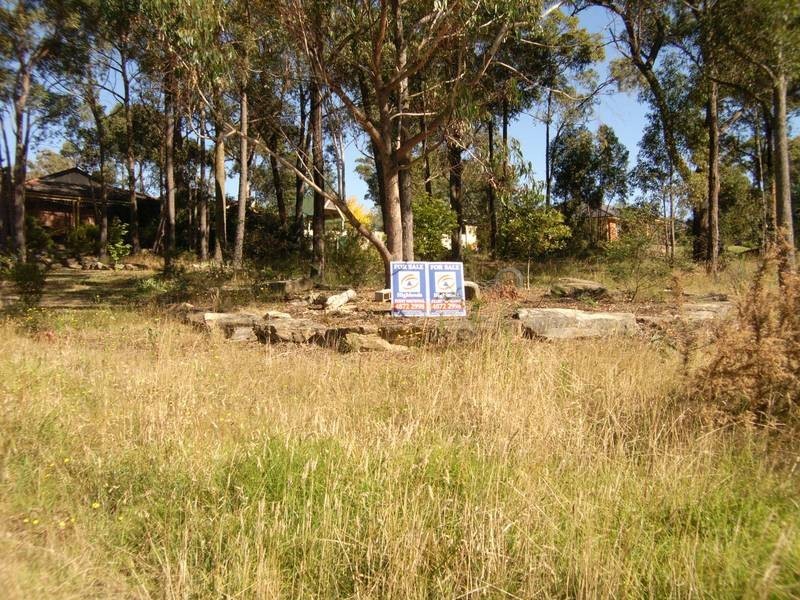 2 Warrigal Street, Willow Vale NSW 2575