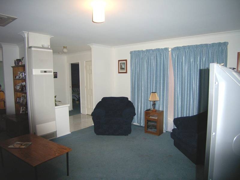 5 Links Place, Willow Vale NSW 2575