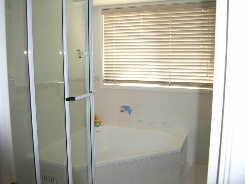 5 Links Place, Willow Vale NSW 2575