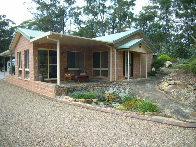 28 DRAPERS RD, Colo Vale NSW 2575