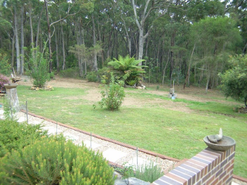 28 DRAPERS RD, Colo Vale NSW 2575