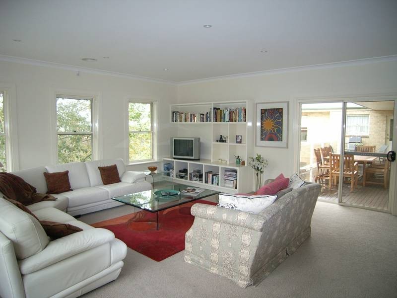 25 Sunninghill Avenue, Burradoo NSW 2576