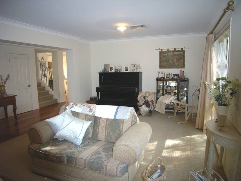 142 Hume Highway, Yerrinbool NSW 2575